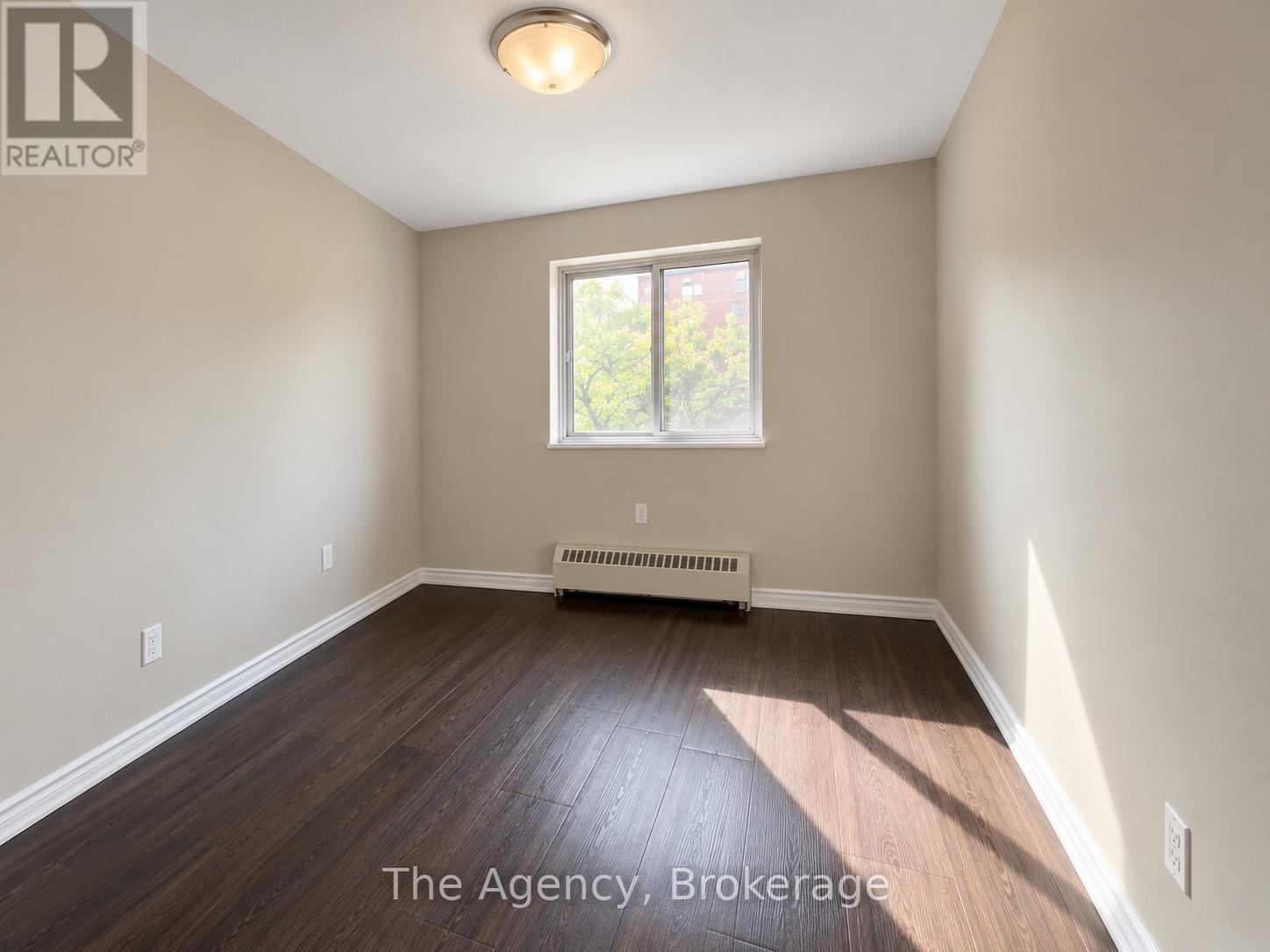 410 - 45 Paisley Boulevard W Property Photo 10