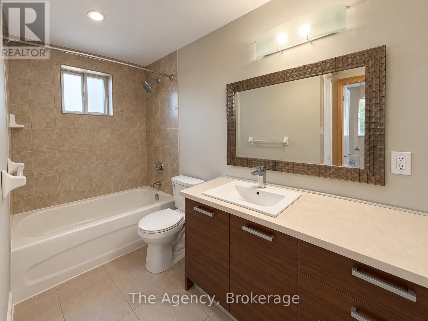 410 - 45 Paisley Boulevard W Property Photo 11