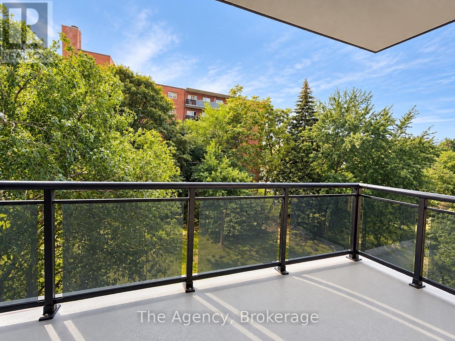 410 - 45 Paisley Boulevard W Property Photo 12