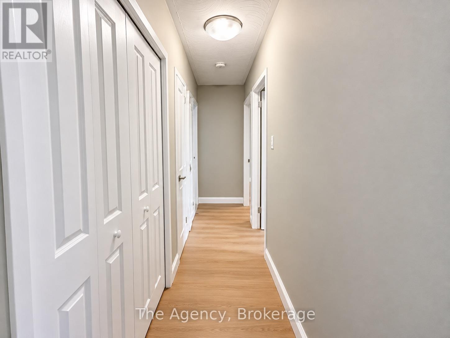1009 - 45 Paisley Boulevard W Property Photo 11
