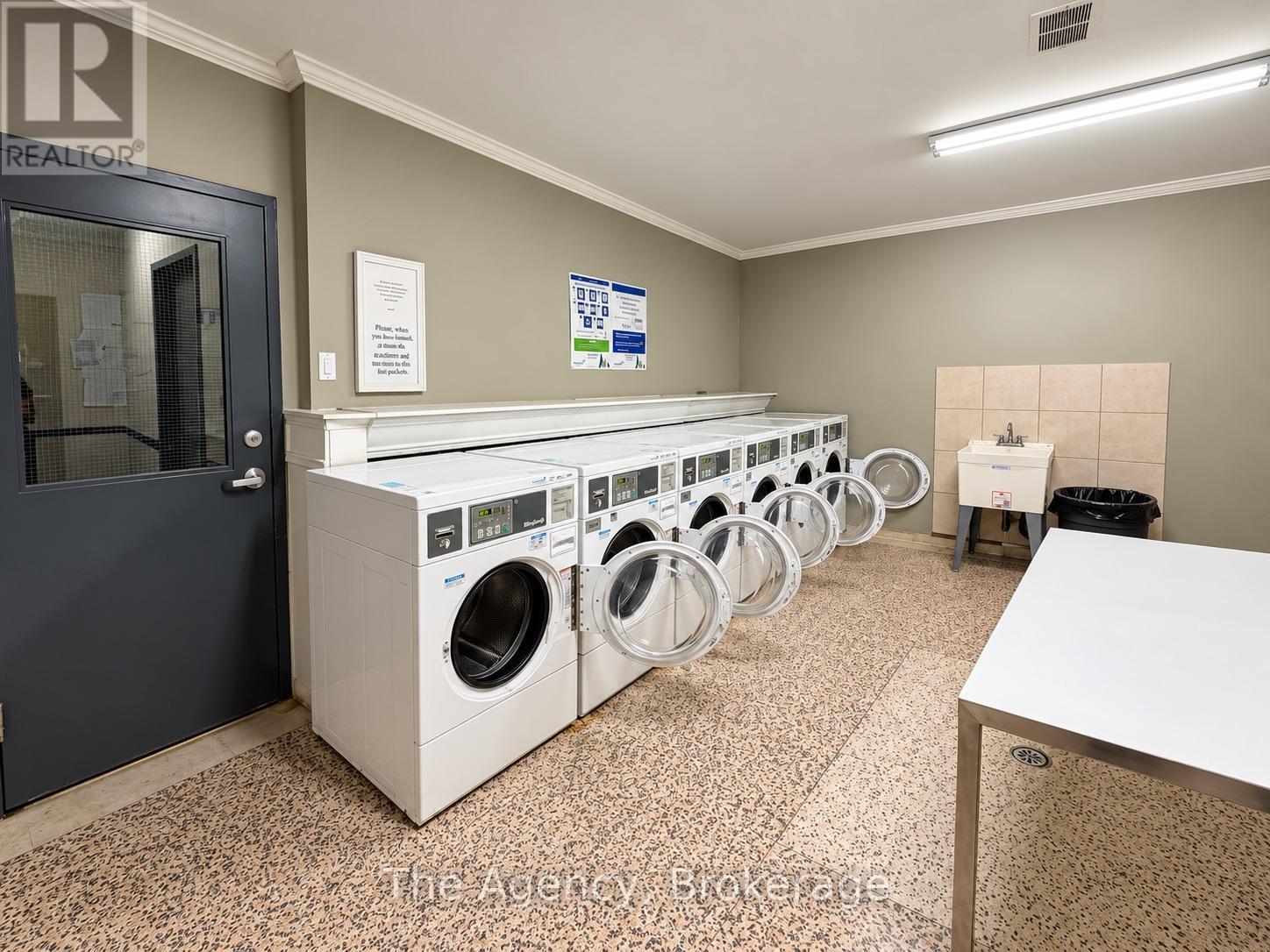 1009 - 45 Paisley Boulevard W Property Photo 18