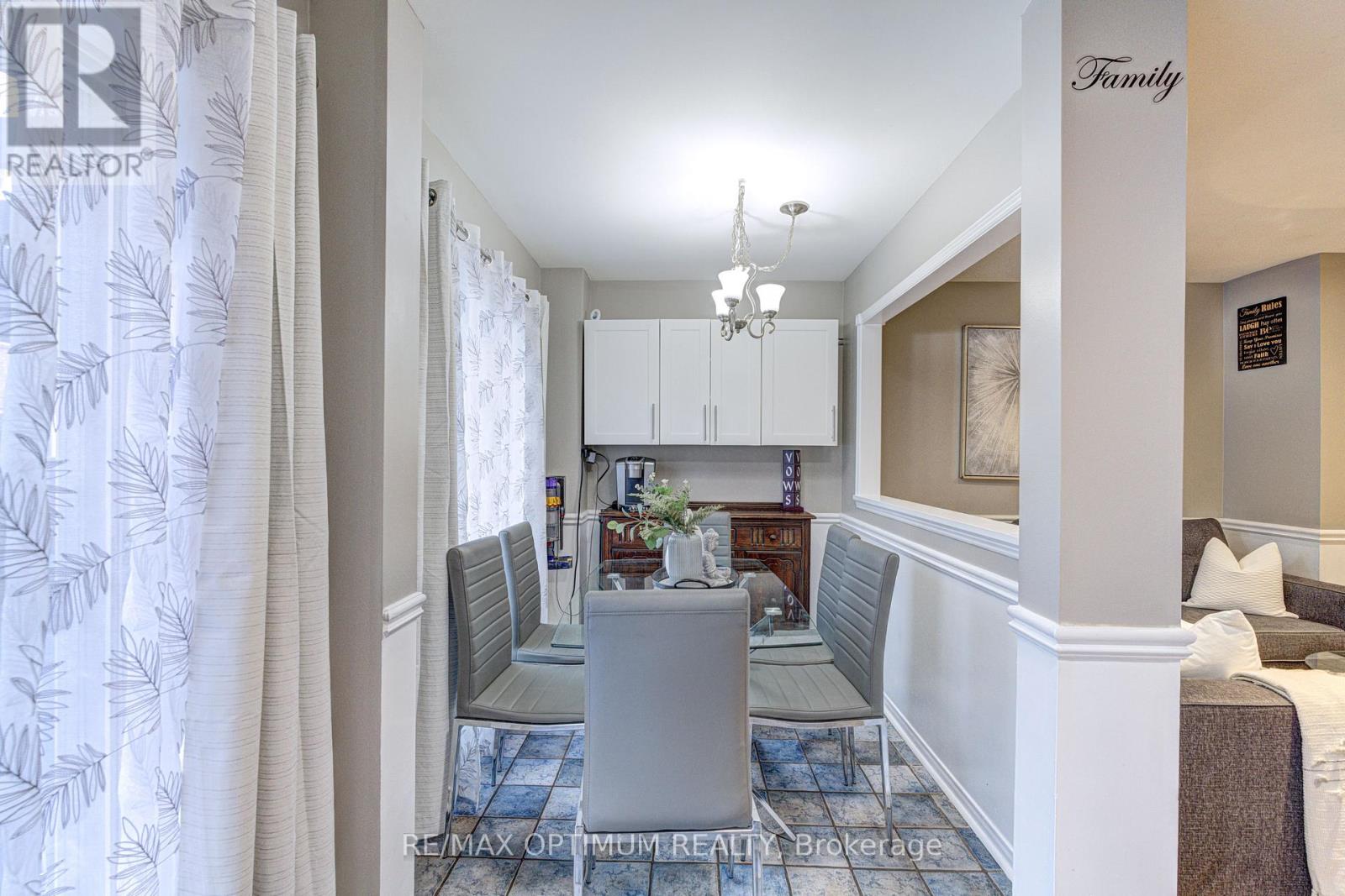 51 Goldenlight Circle Property Photo 16