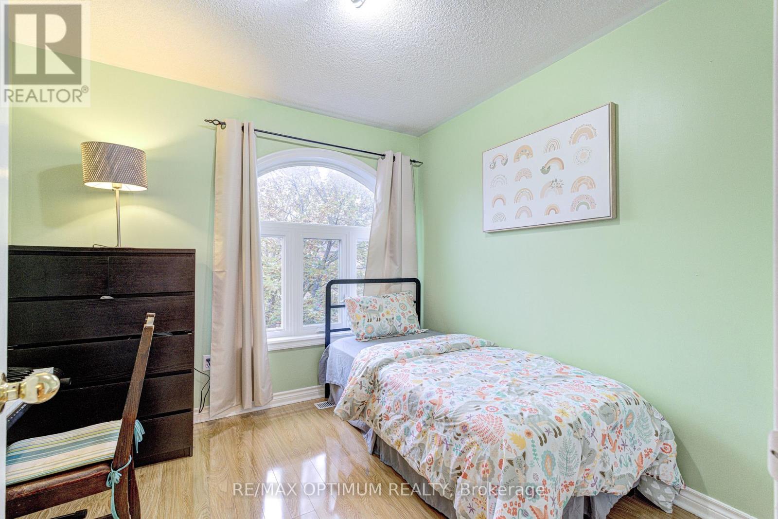 51 Goldenlight Circle Property Photo 21