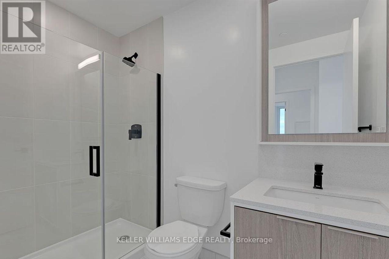 908 - 36 Zorra Street Property Photo 18