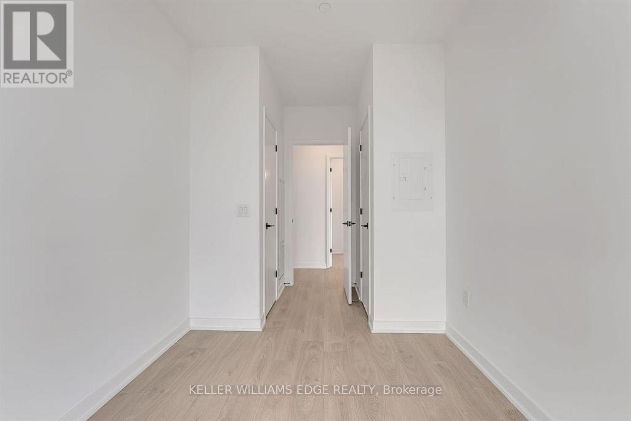 908 - 36 Zorra Street Property Photo 19