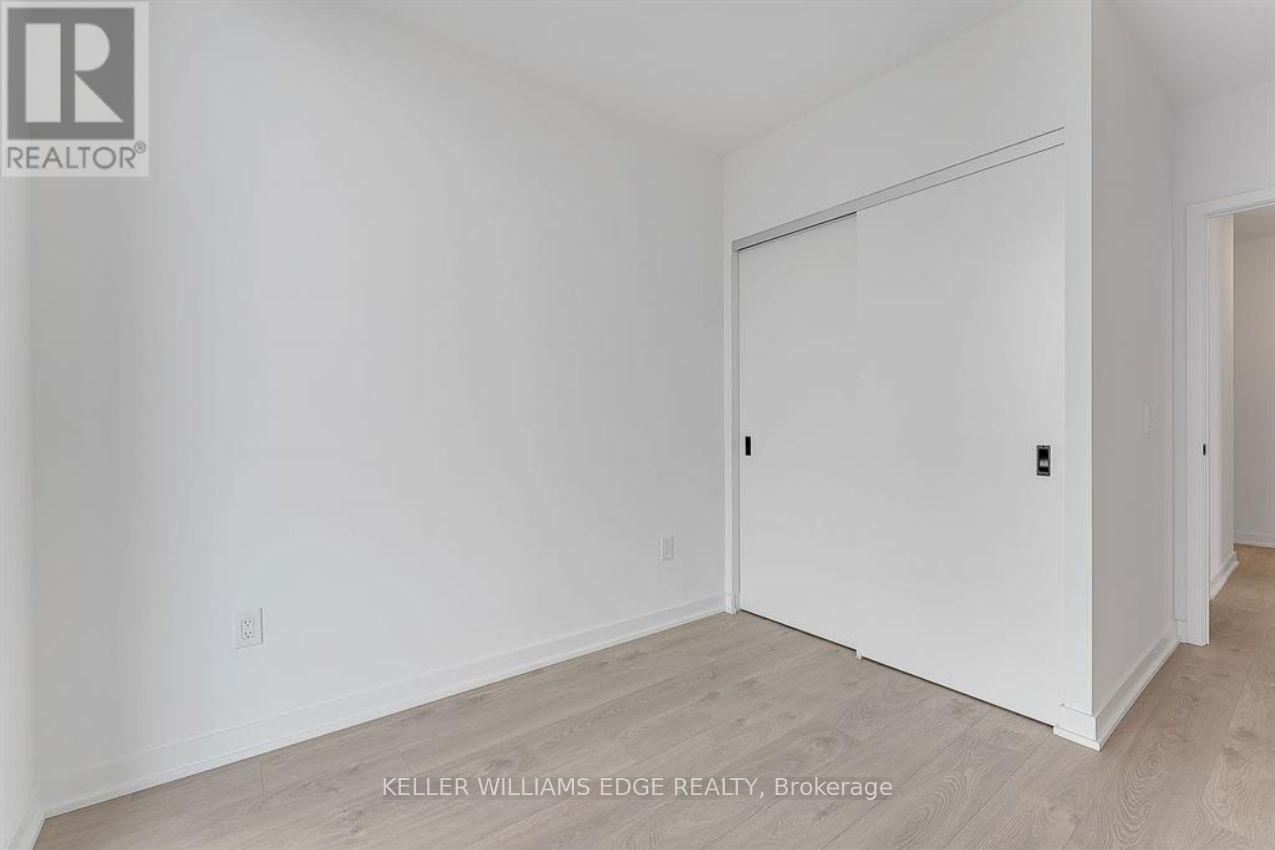 908 - 36 Zorra Street Property Photo 21