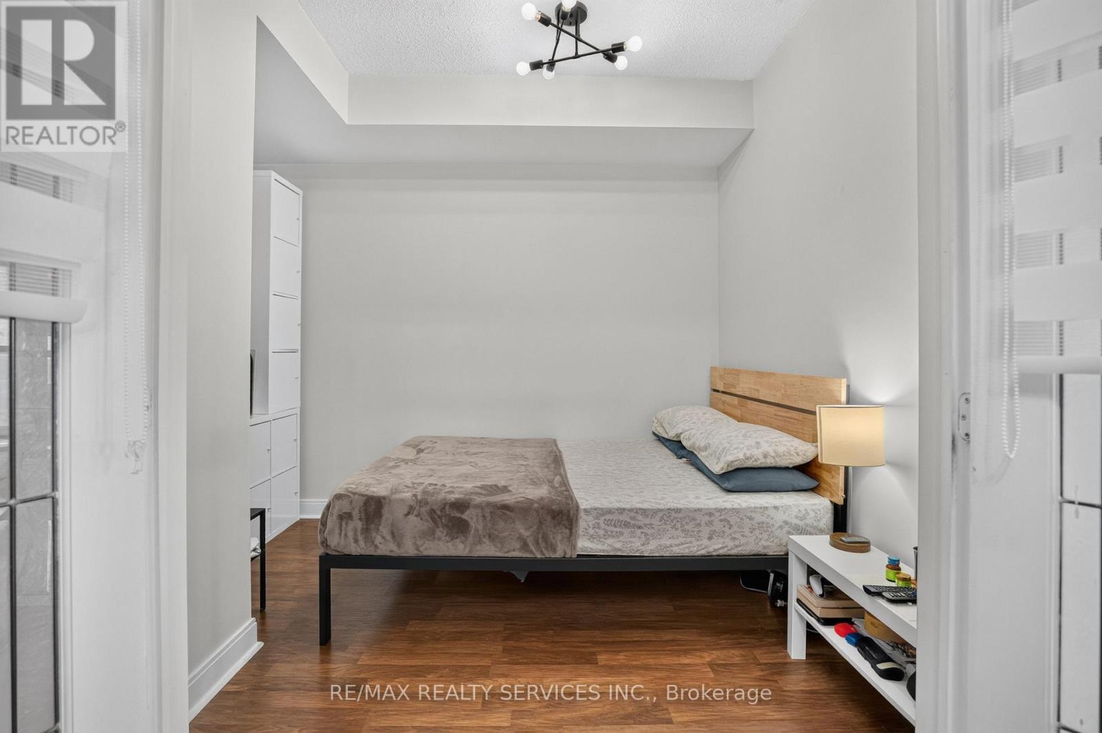 4403 - 60 Absolute Avenue Property Photo 29