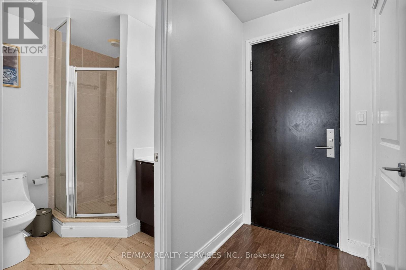 4403 - 60 Absolute Avenue Property Photo 32