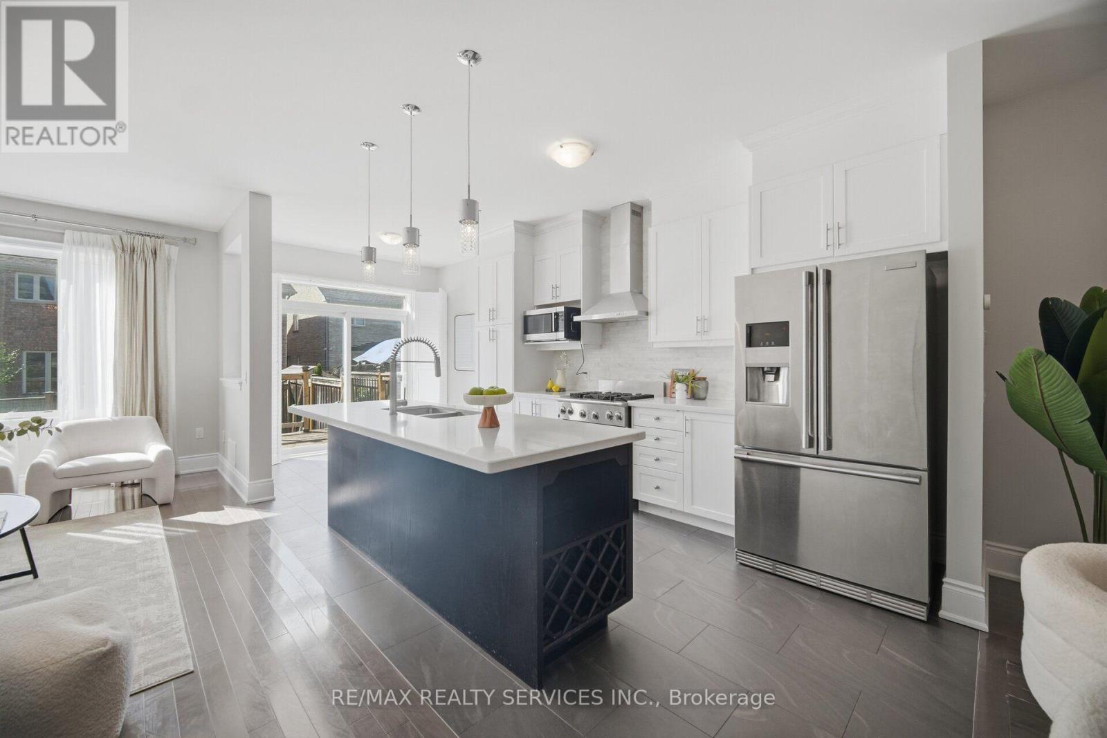 6 Zephyr Road Property Photo 2