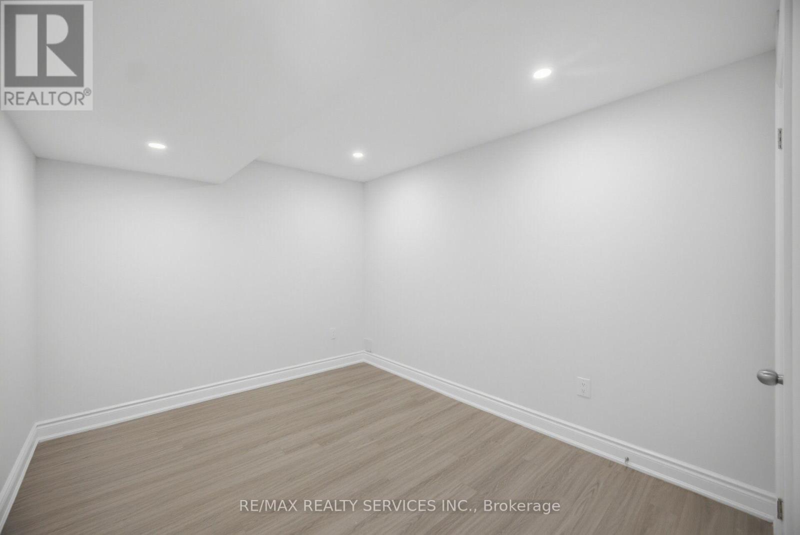 6 Zephyr Road Property Photo 42