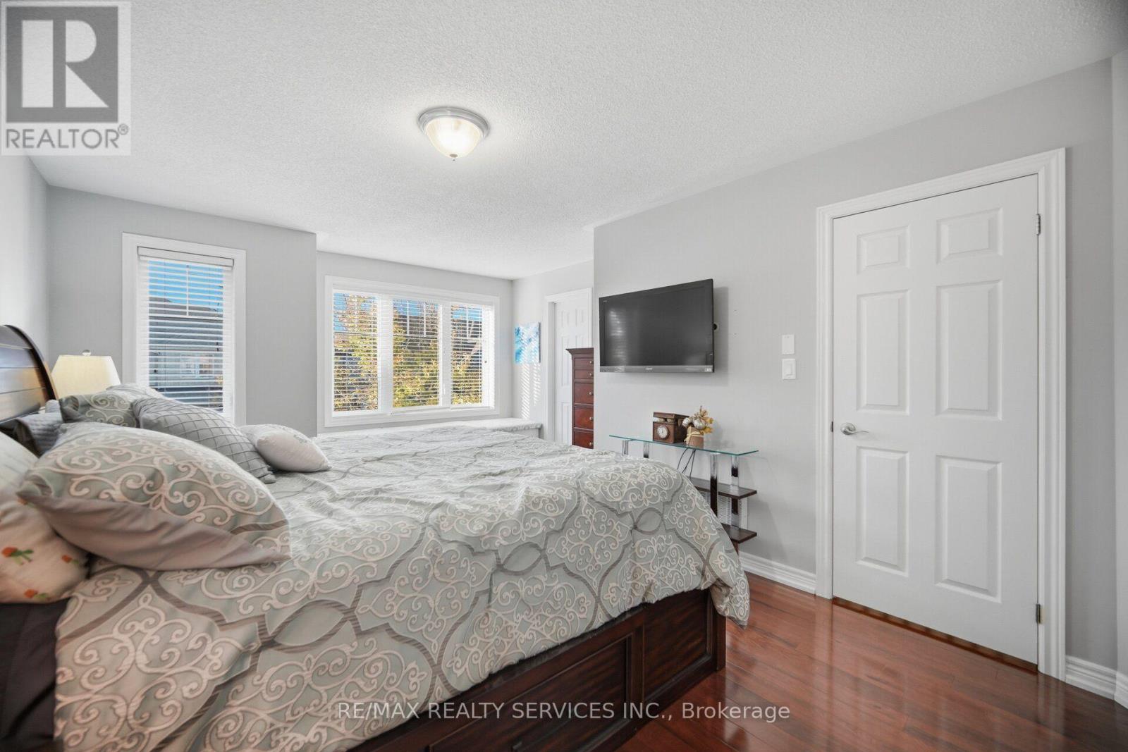 9 Aspenview Avenue Property Photo 25