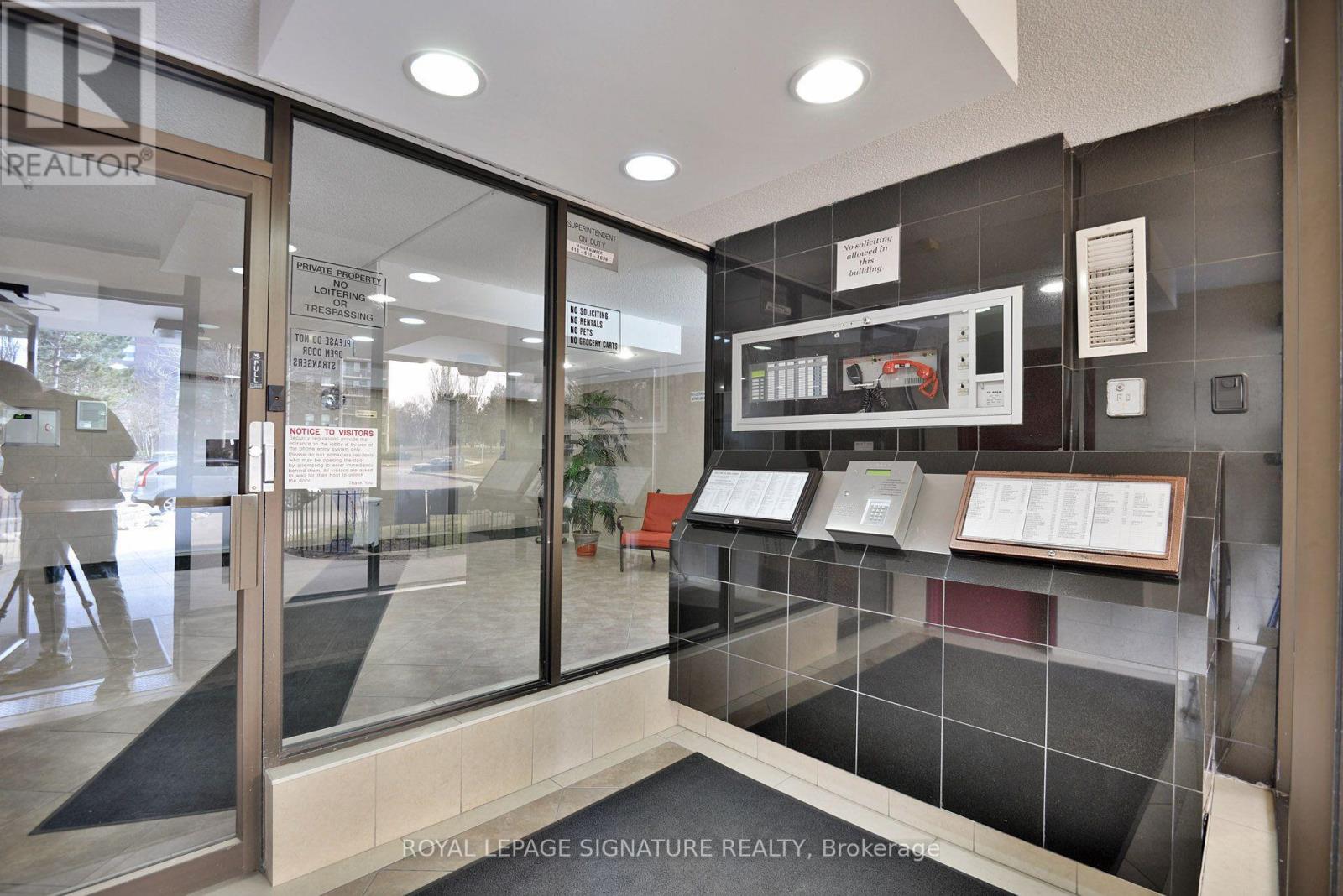 303 - 4 Kings Cross Road Property Photo 4