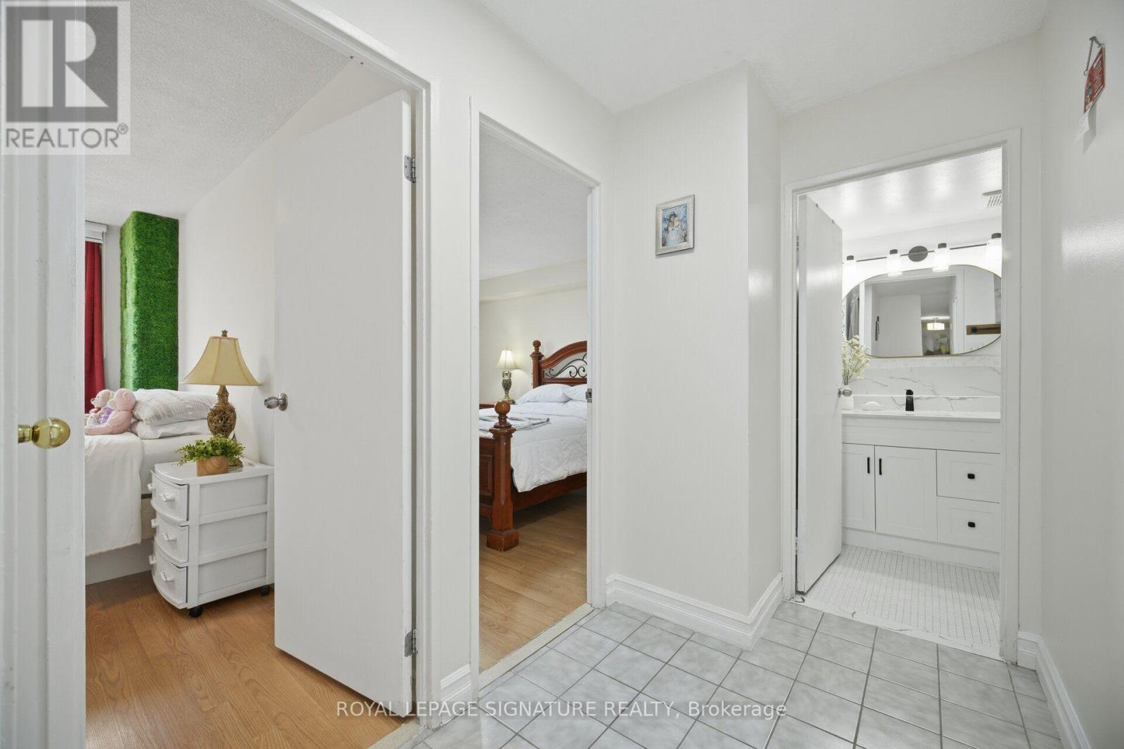 303 - 4 Kings Cross Road Property Photo 19