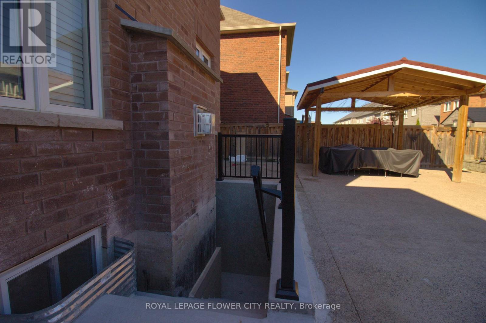 23 Perdita Road Property Photo 7
