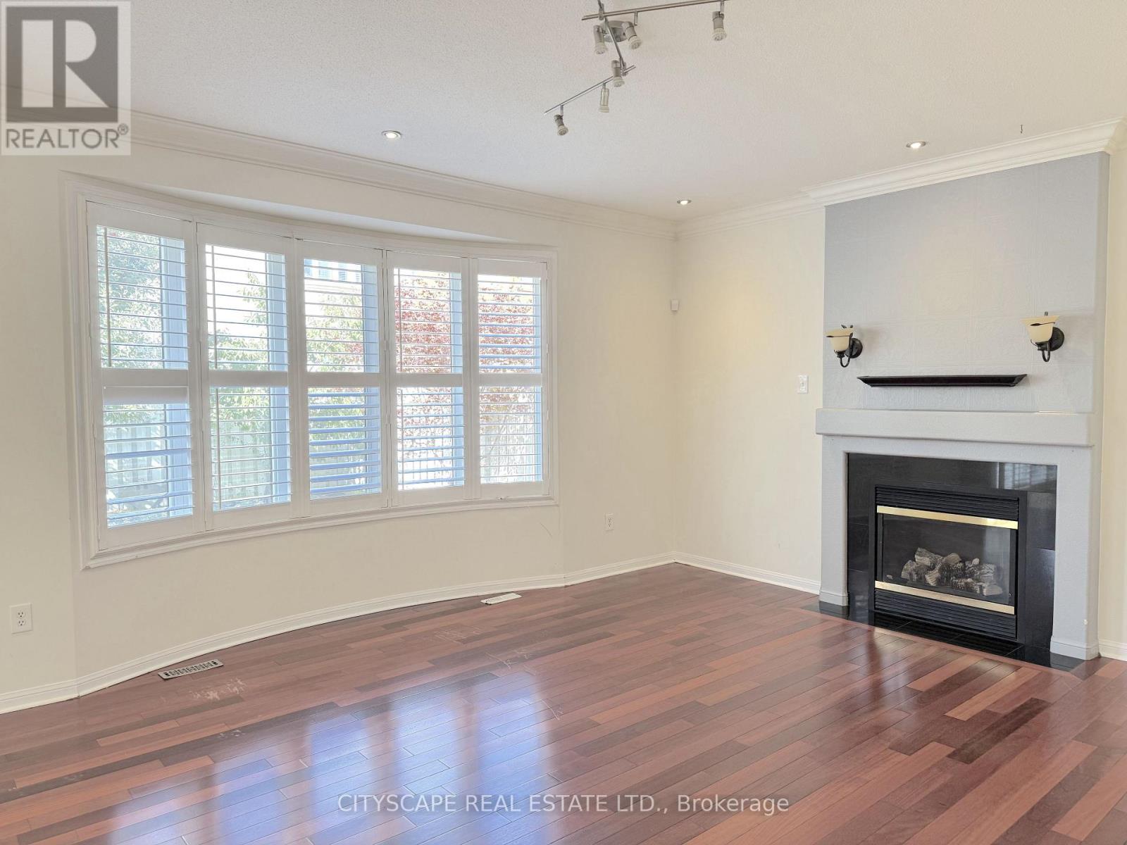 4 Serviceberry Crescent Property Photo 18