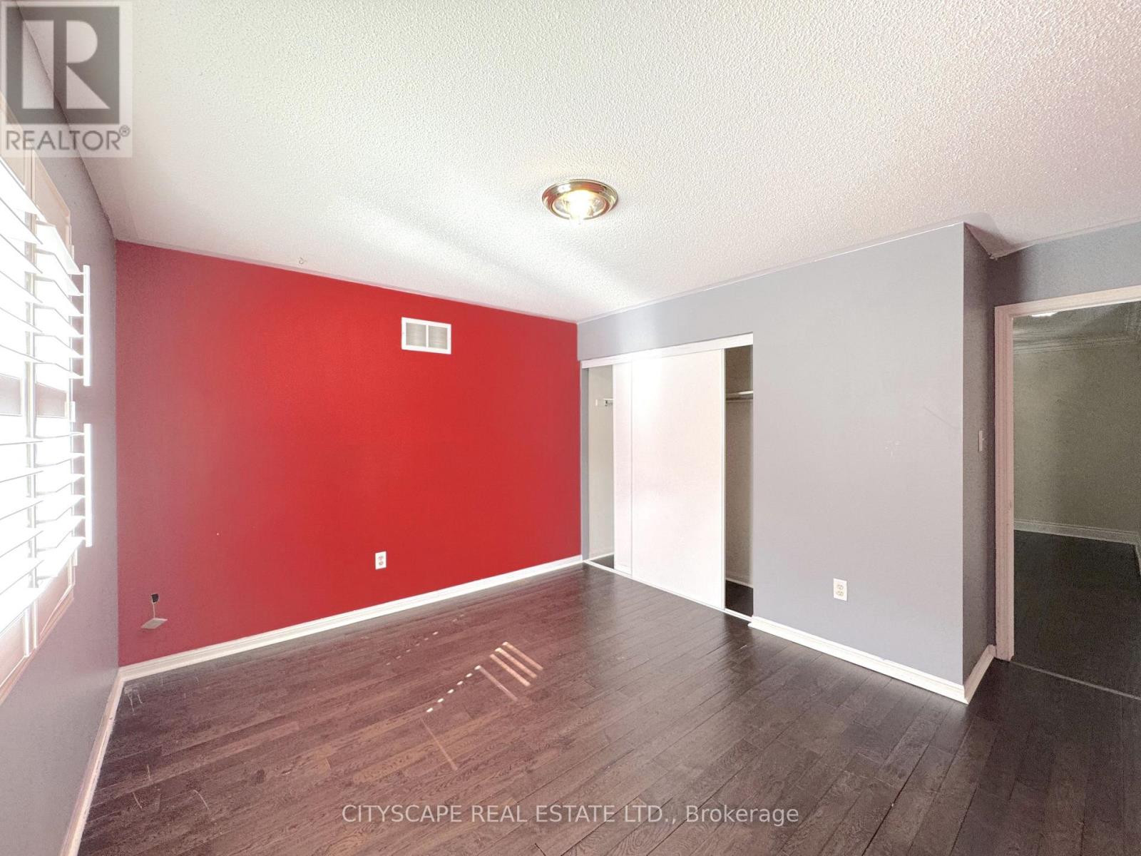 4 Serviceberry Crescent Property Photo 36