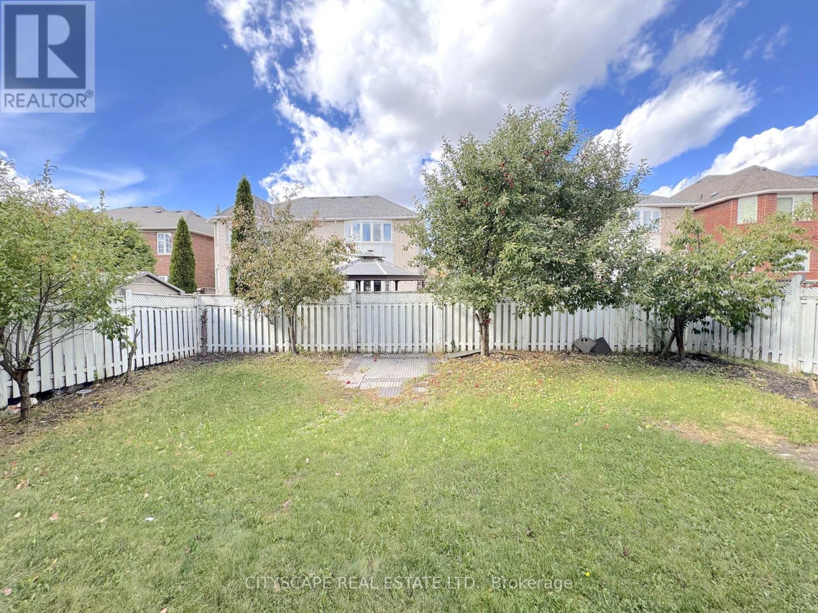 4 Serviceberry Crescent Property Photo 46