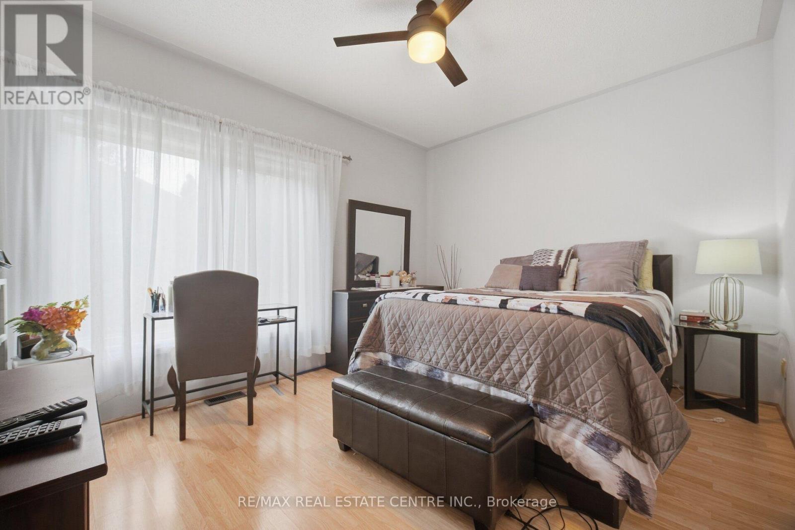 19 Amberdale Court Property Photo 21