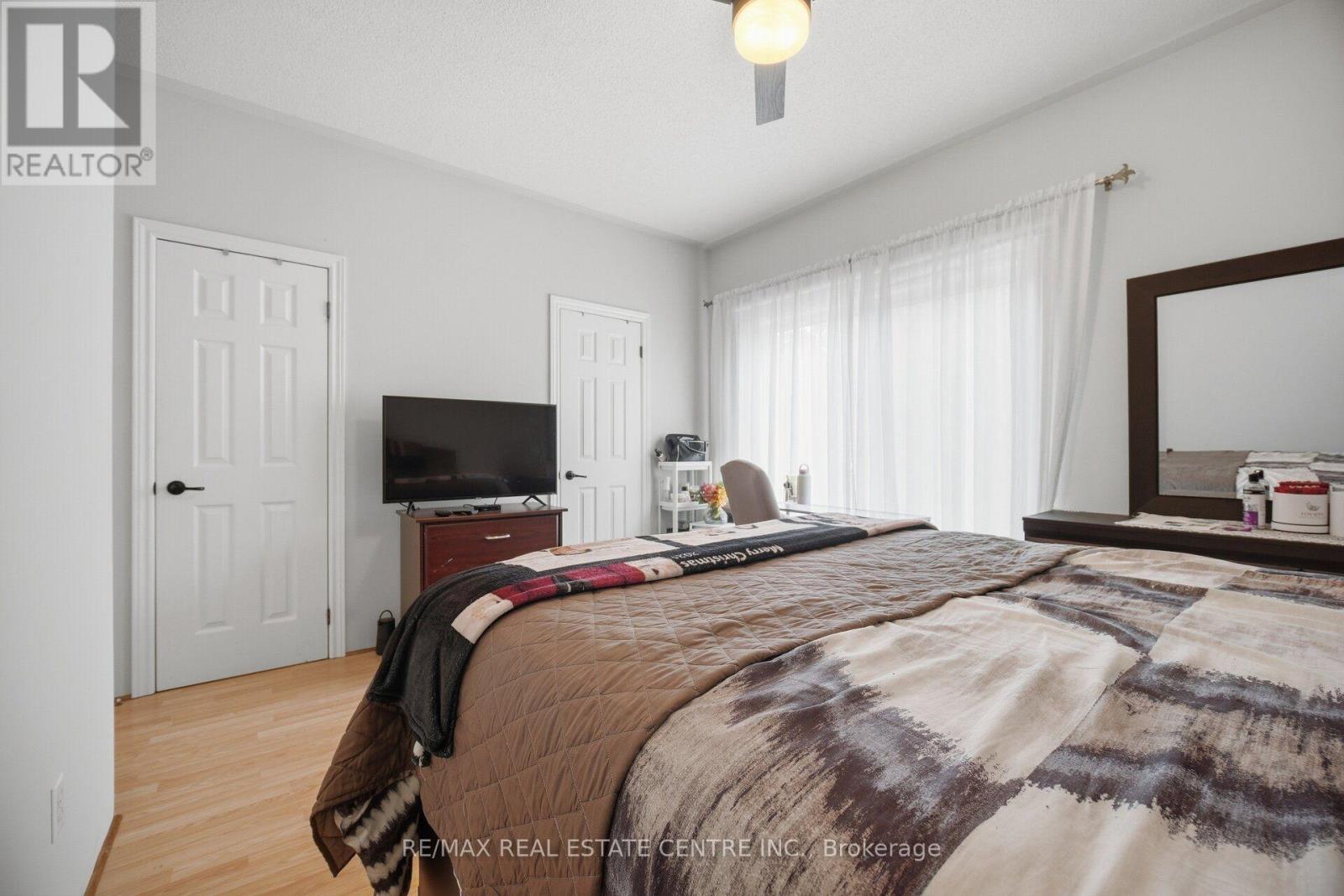 19 Amberdale Court Property Photo 23