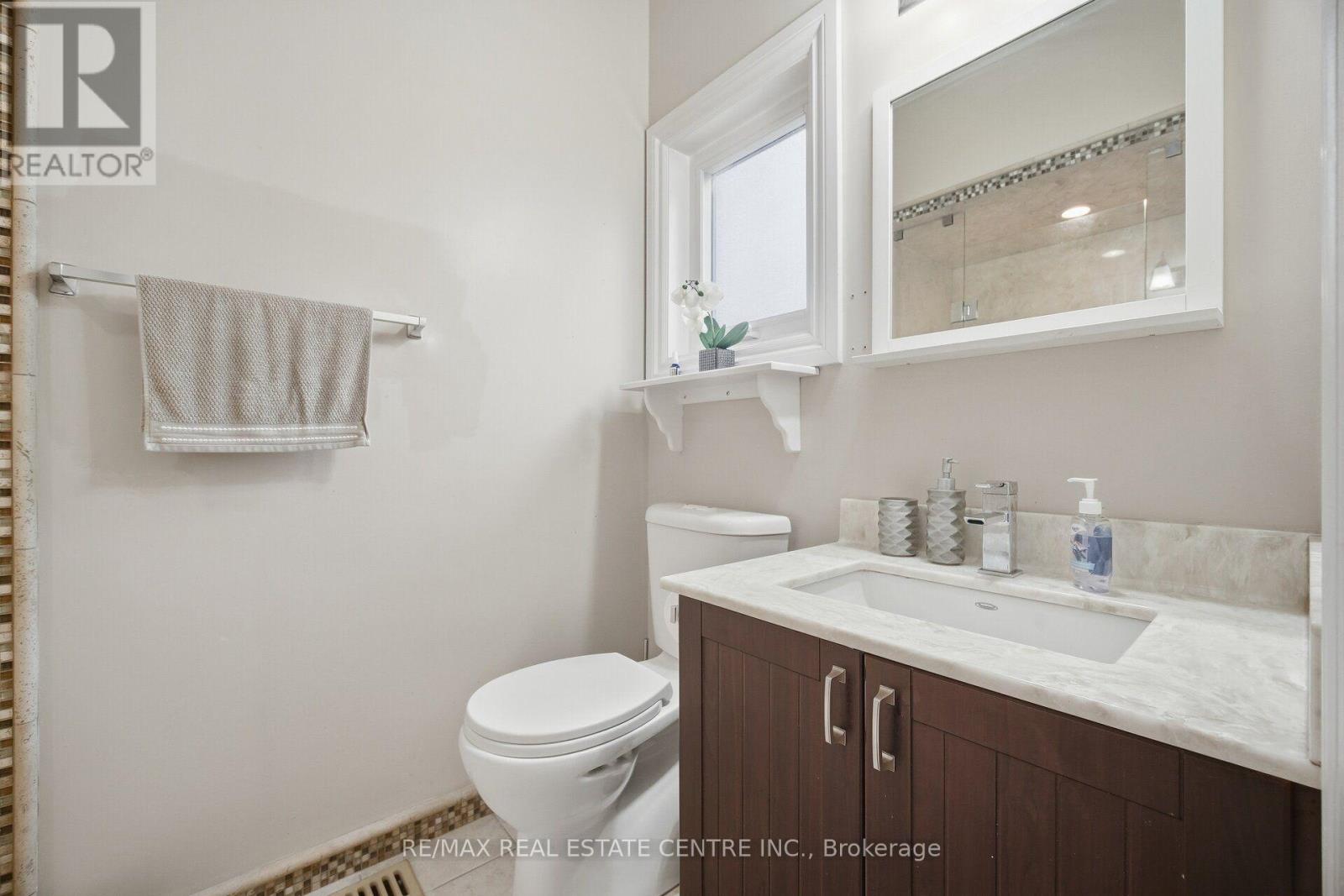 19 Amberdale Court Property Photo 24