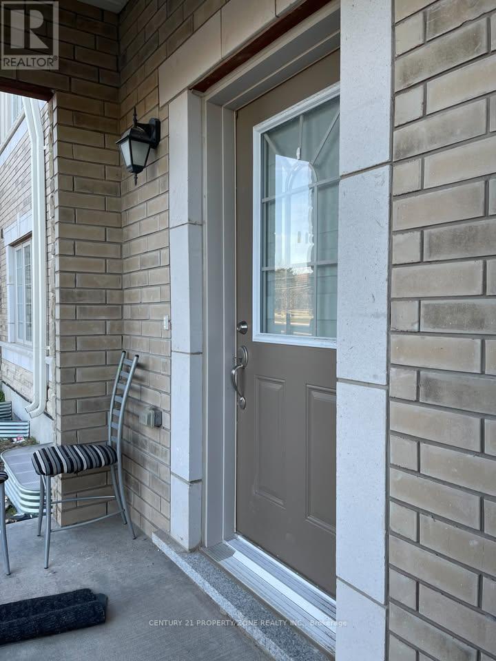 39 HASHMI PLACE Property Photo 1