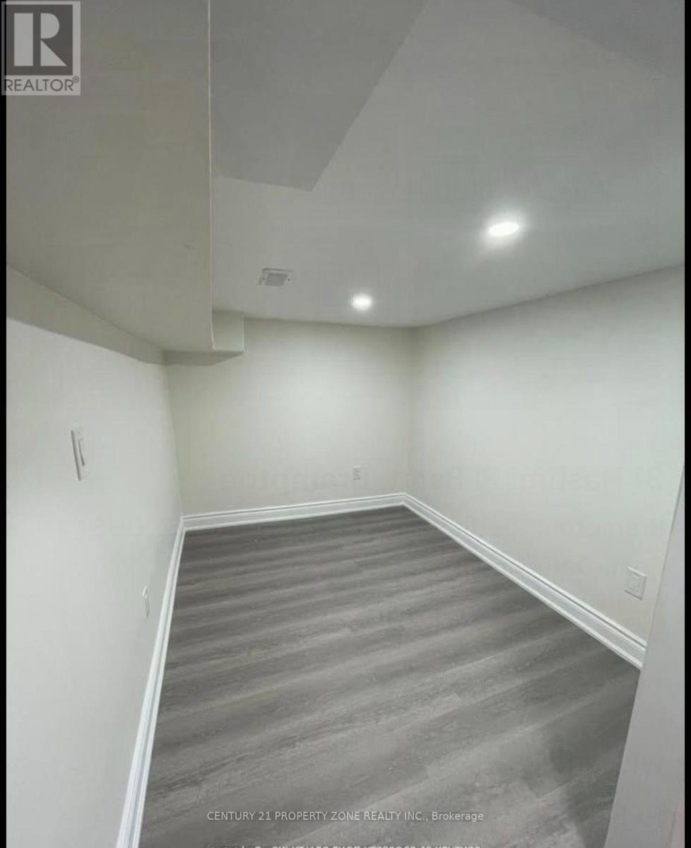 39 Hashmi Place Property Photo 7