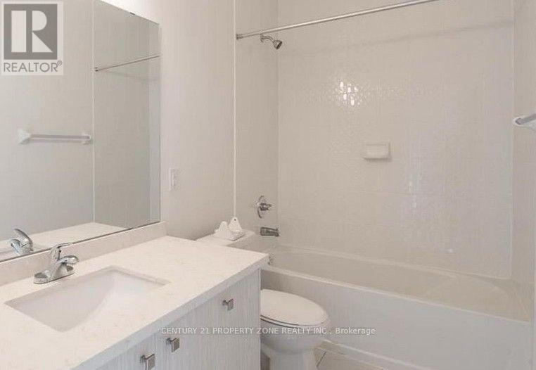 39 Hashmi Place Property Photo 8