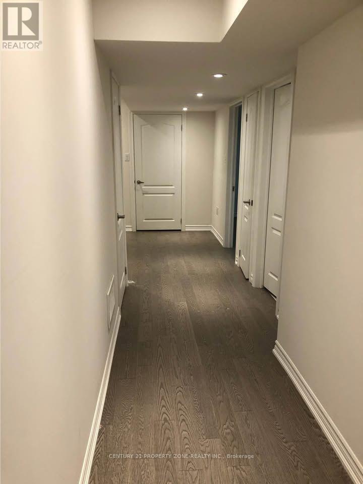 39 Hashmi Place Property Photo 11