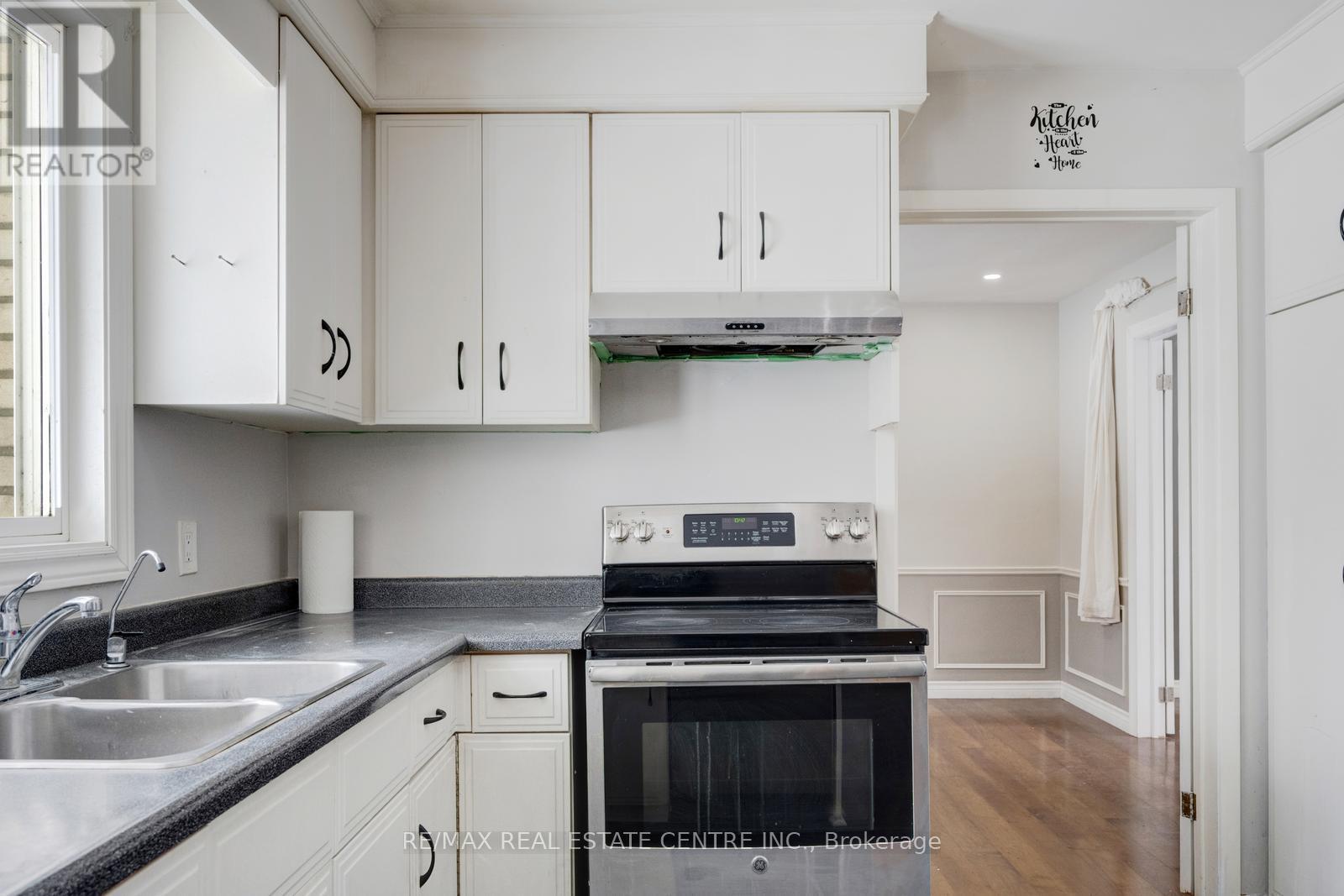 12391 Heritage Road Property Photo 17