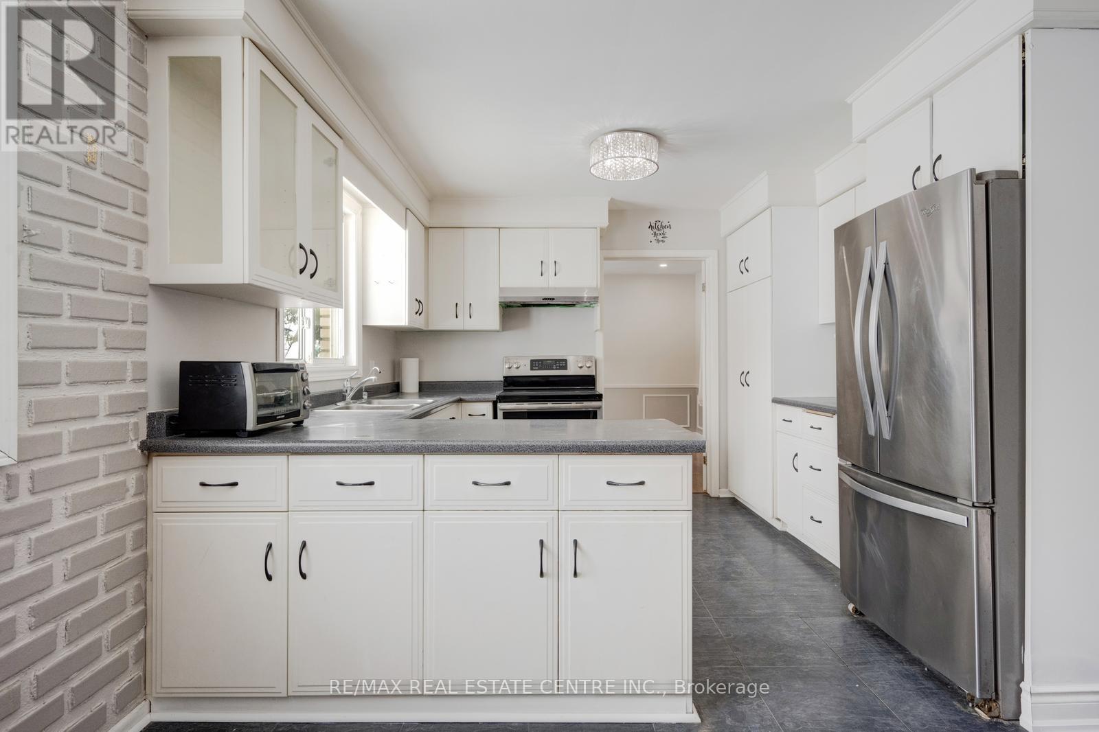 12391 Heritage Road Property Photo 19