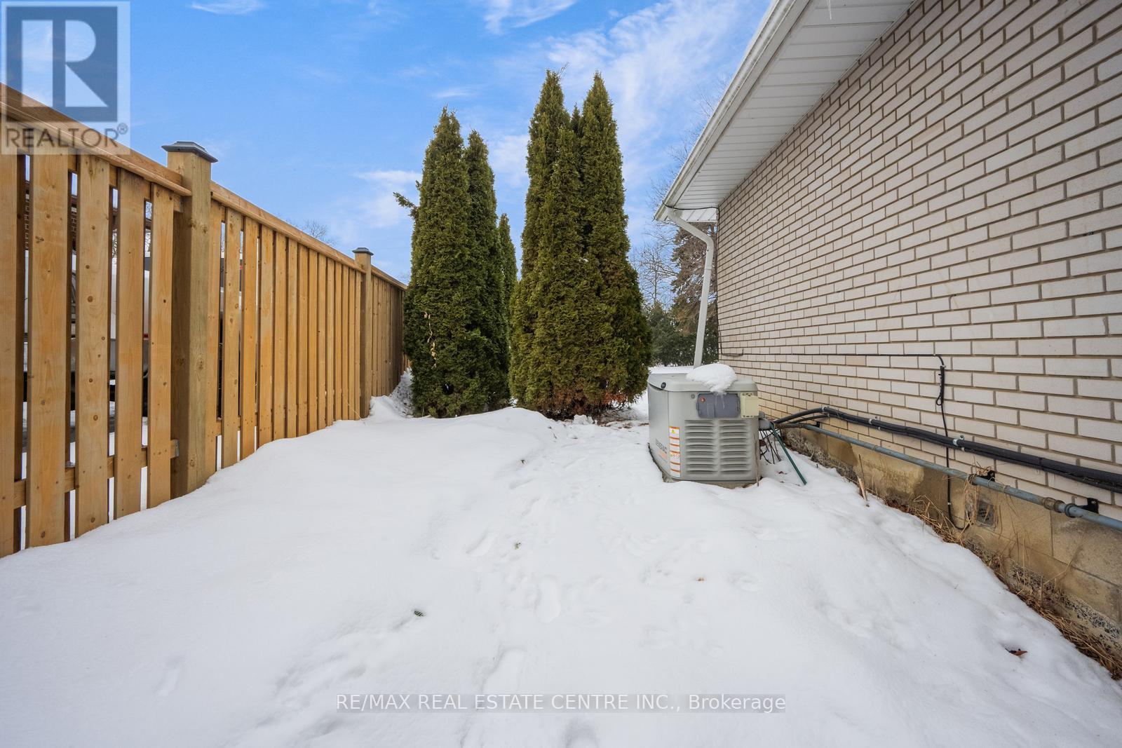 12391 Heritage Road Property Photo 48