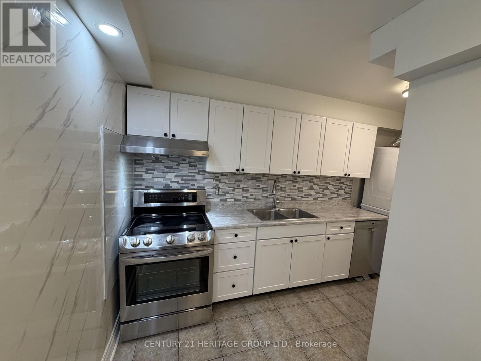 411 - 80 Grandravine Drive Property Photo 8