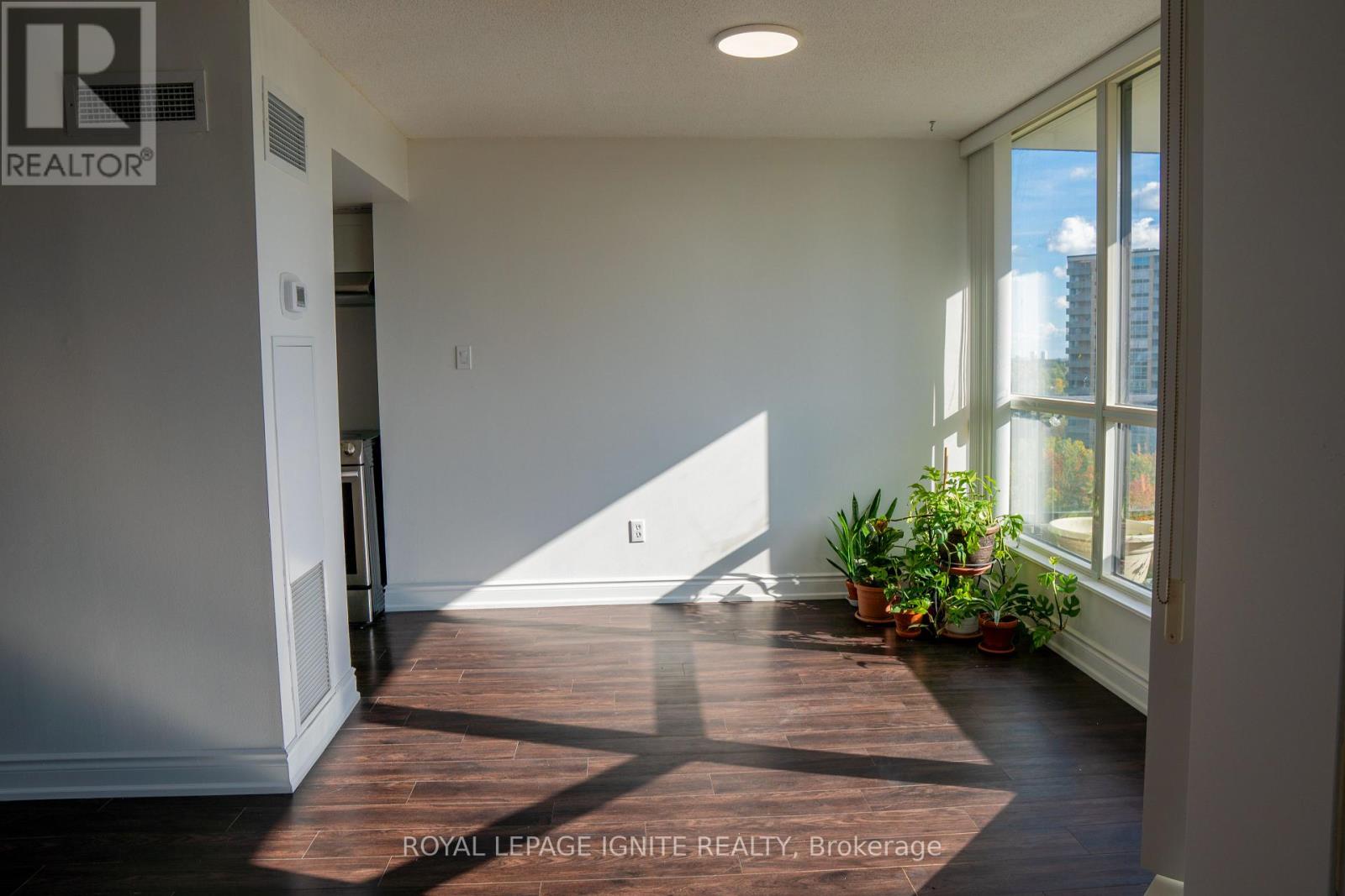1010 - 5 Rowntree Road Property Photo 2