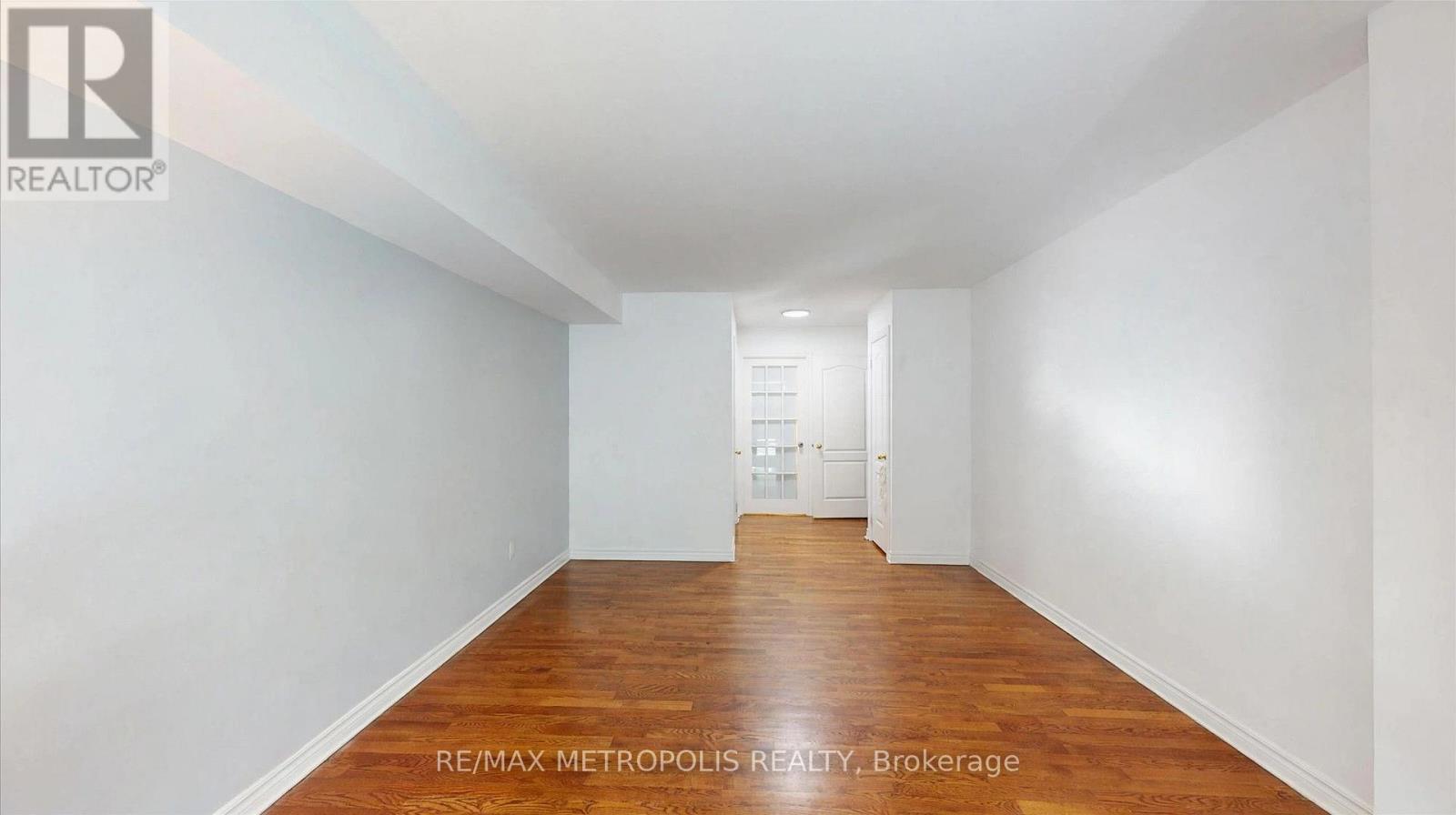 816 - 2111 Lake Shore Boulevard W Property Photo 35