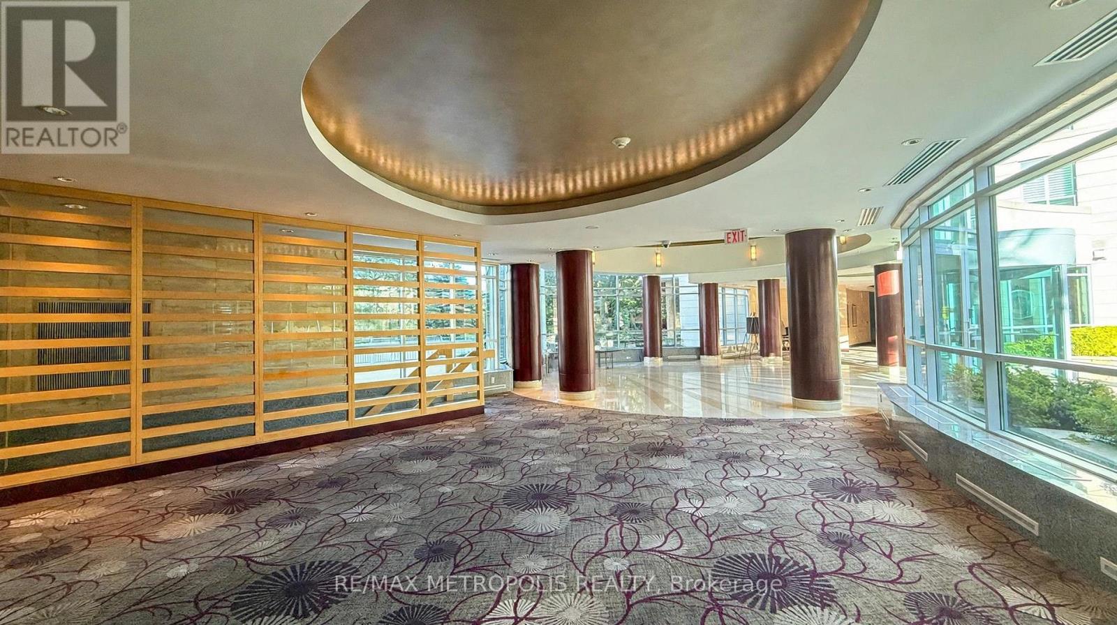 816 - 2111 Lake Shore Boulevard W Property Photo 42