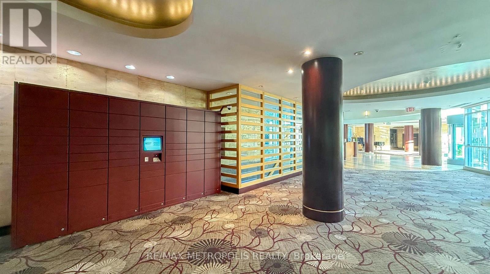 816 - 2111 Lake Shore Boulevard W Property Photo 43