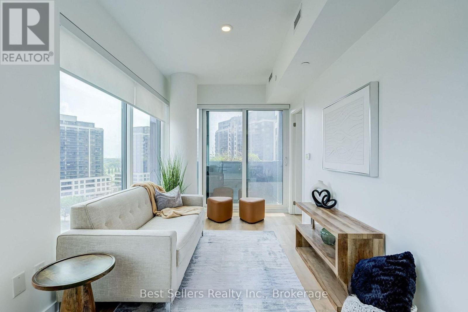 908 - 1100 Sheppard Avenue W Property Photo 2