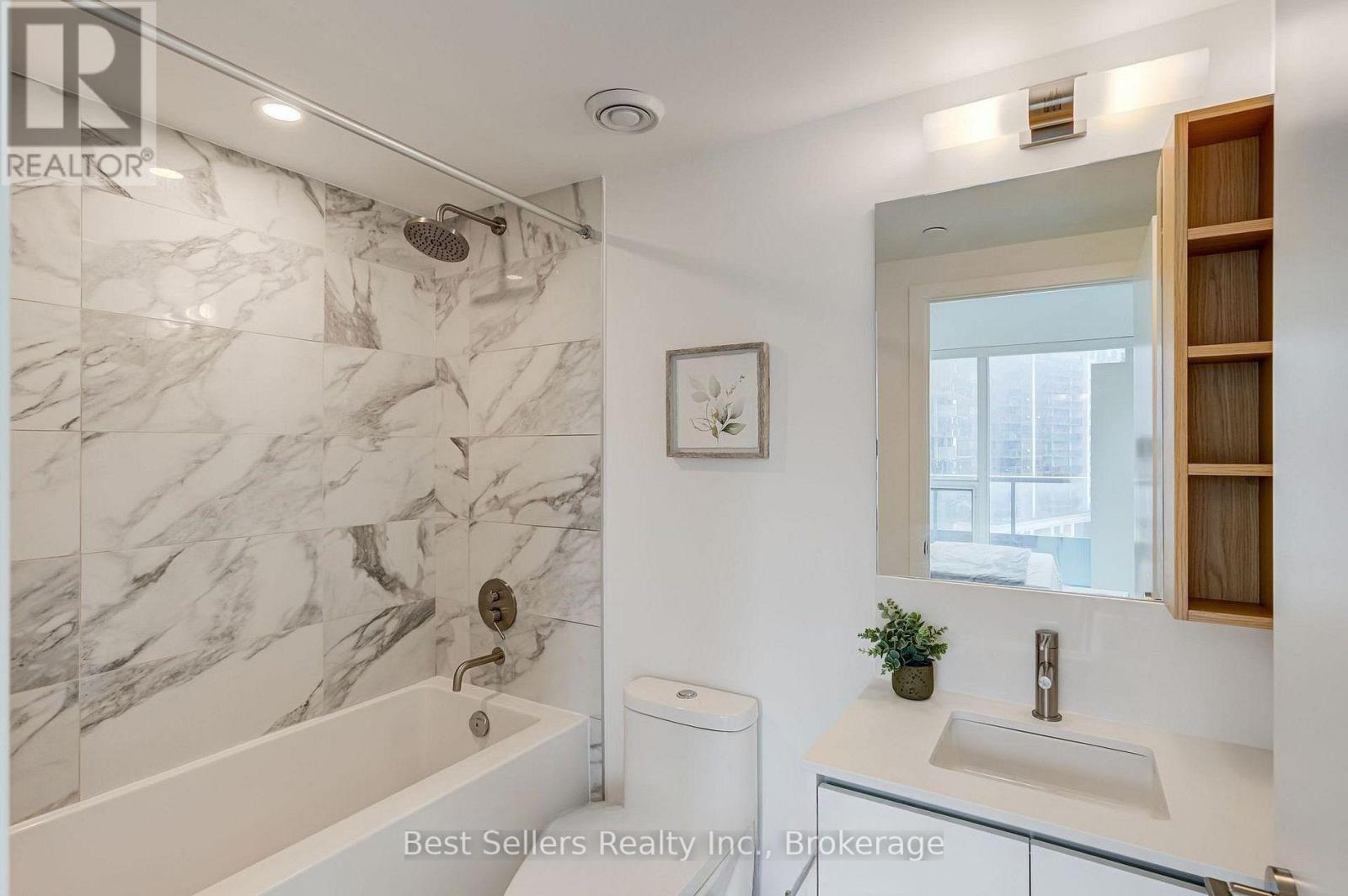 908 - 1100 Sheppard Avenue W Property Photo 22