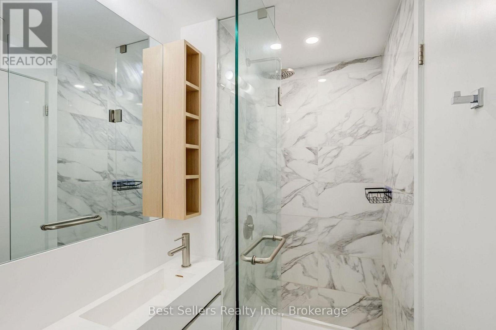 908 - 1100 Sheppard Avenue W Property Photo 23