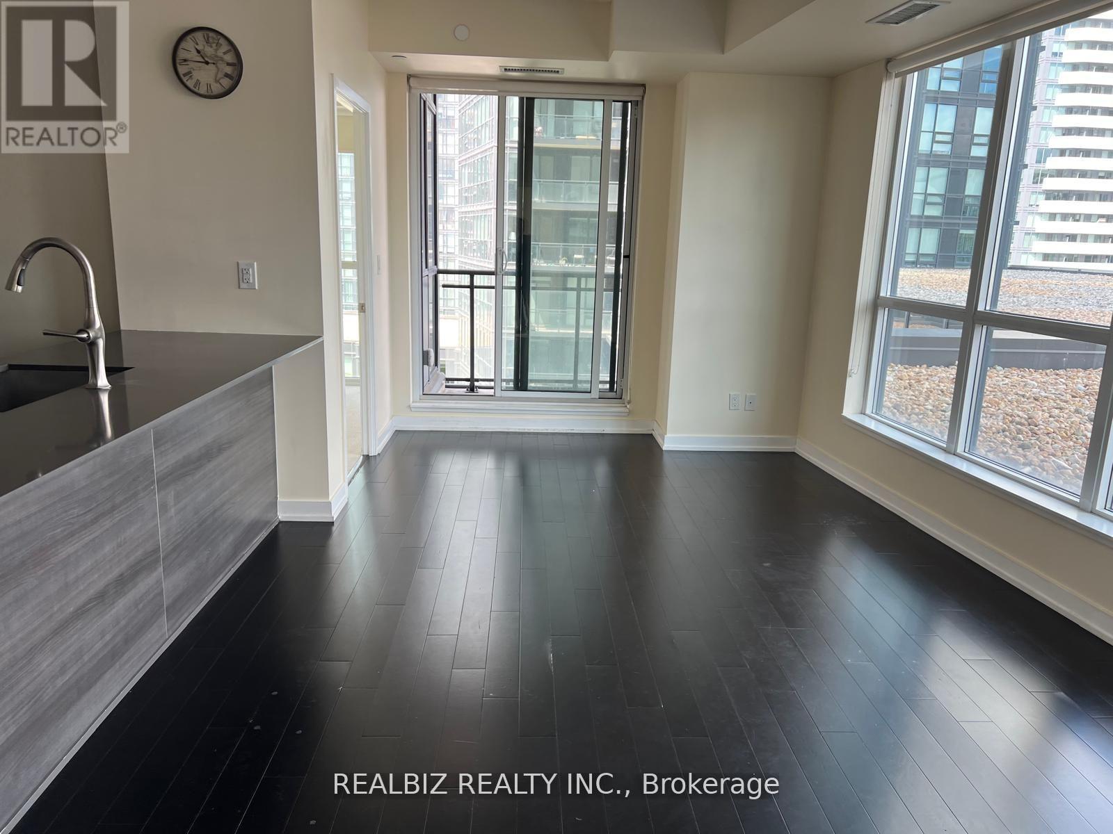 805 - 4011 Brickstone Mews E Property Photo 7