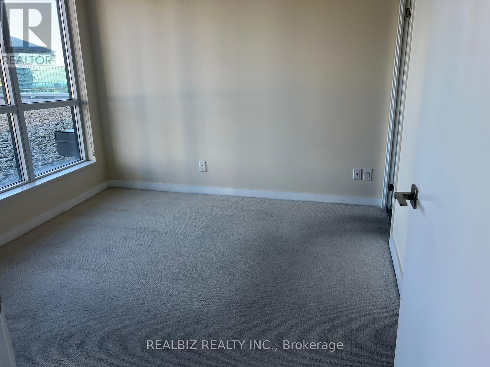 805 - 4011 Brickstone Mews E Property Photo 9
