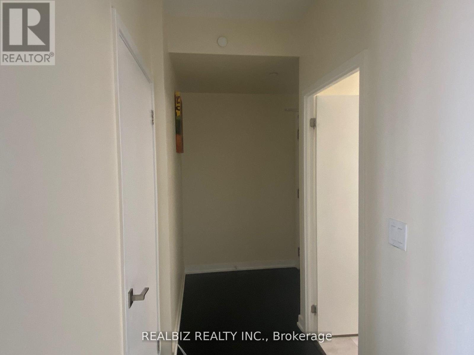 805 - 4011 Brickstone Mews E Property Photo 10