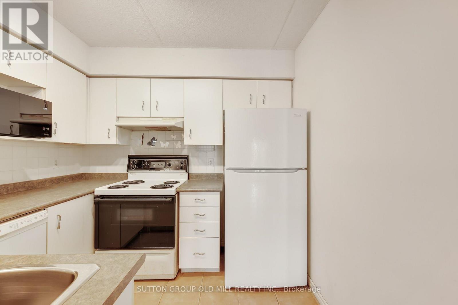 208 - 1470 Bishops Gate Property Photo 15