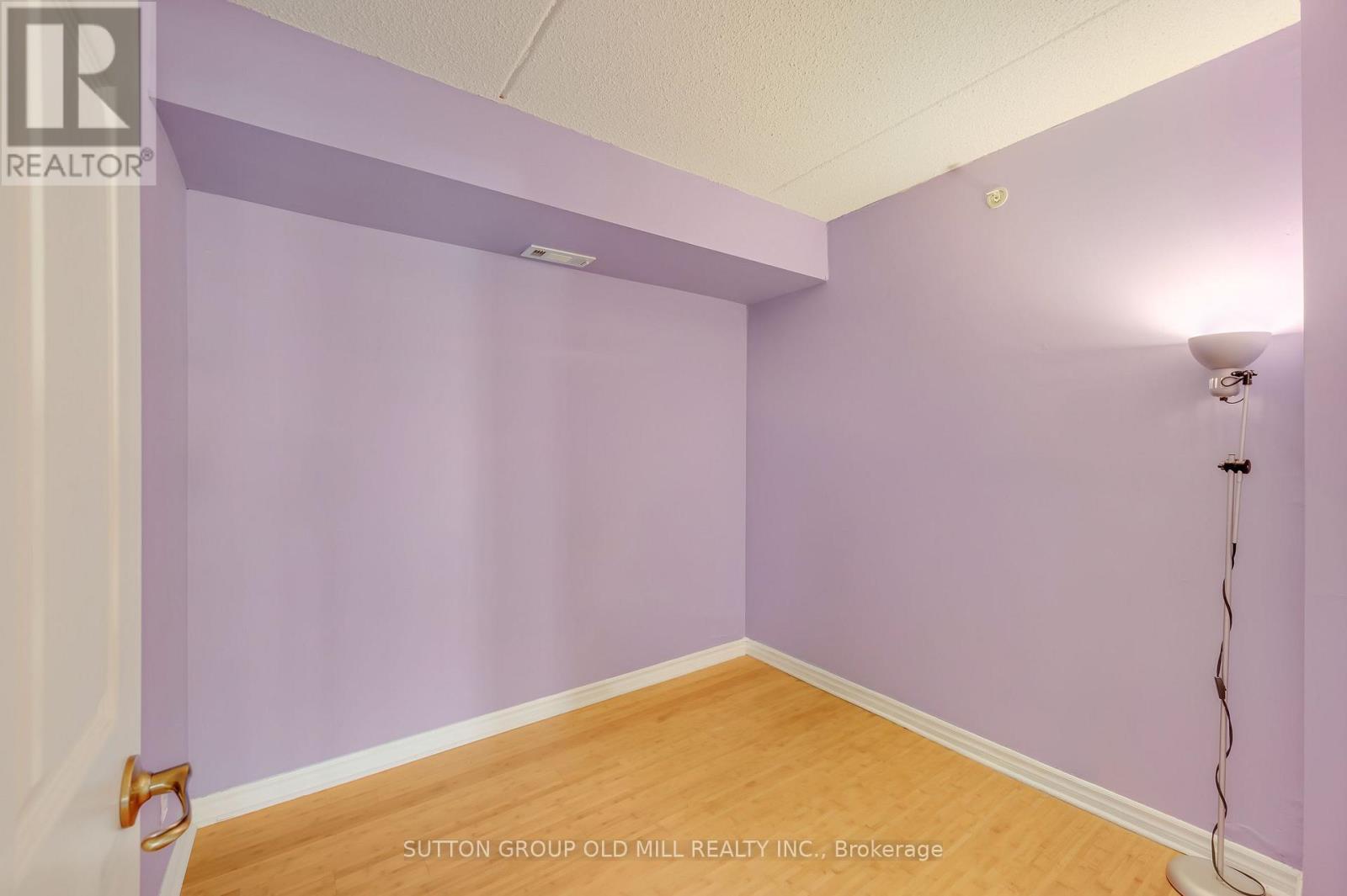 208 - 1470 Bishops Gate Property Photo 19
