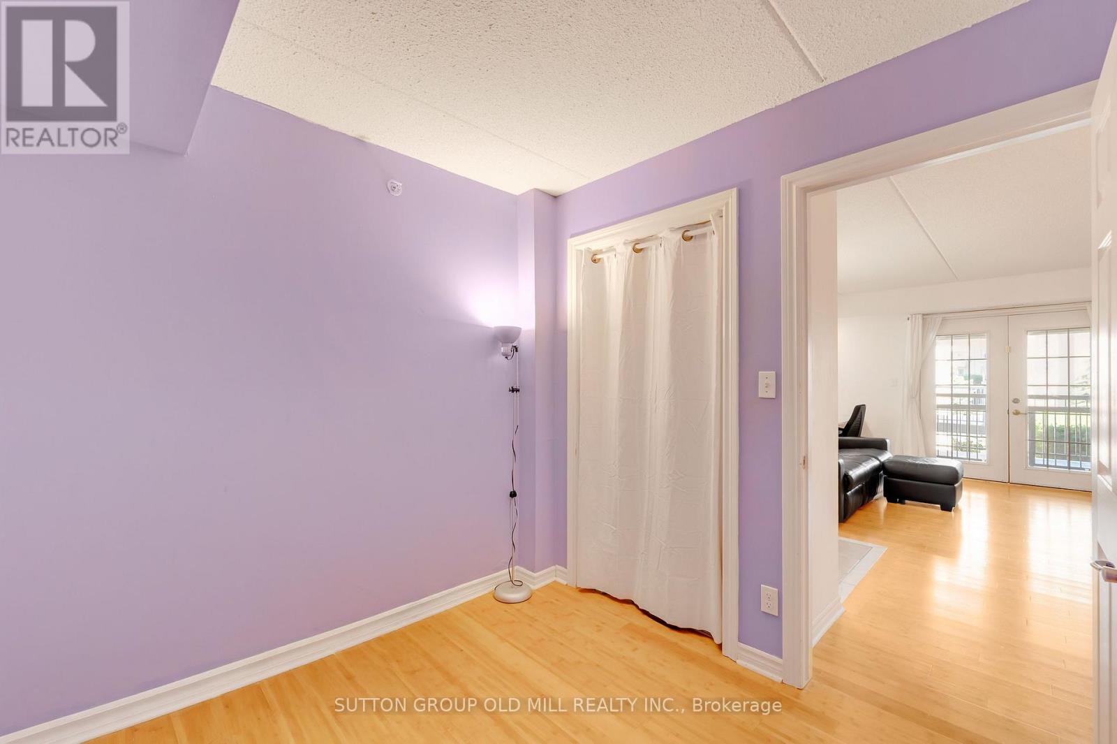 208 - 1470 Bishops Gate Property Photo 20