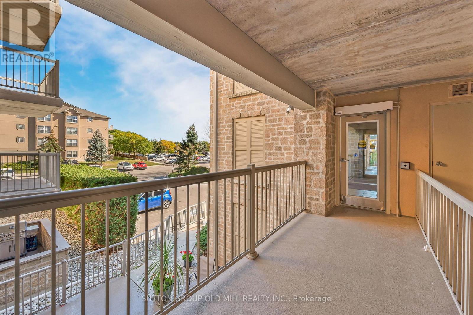 208 - 1470 Bishops Gate Property Photo 25