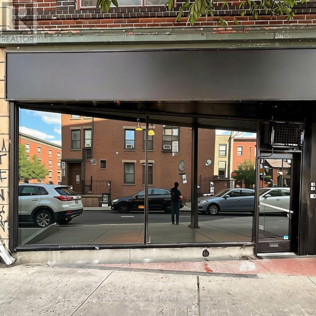 3097 Dundas Street W Property Photo 1