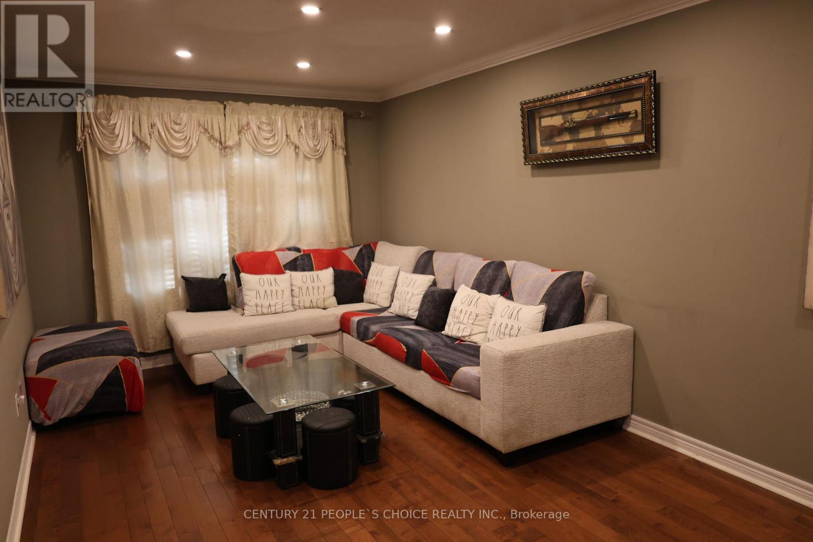 22 Novella Place Property Photo 4
