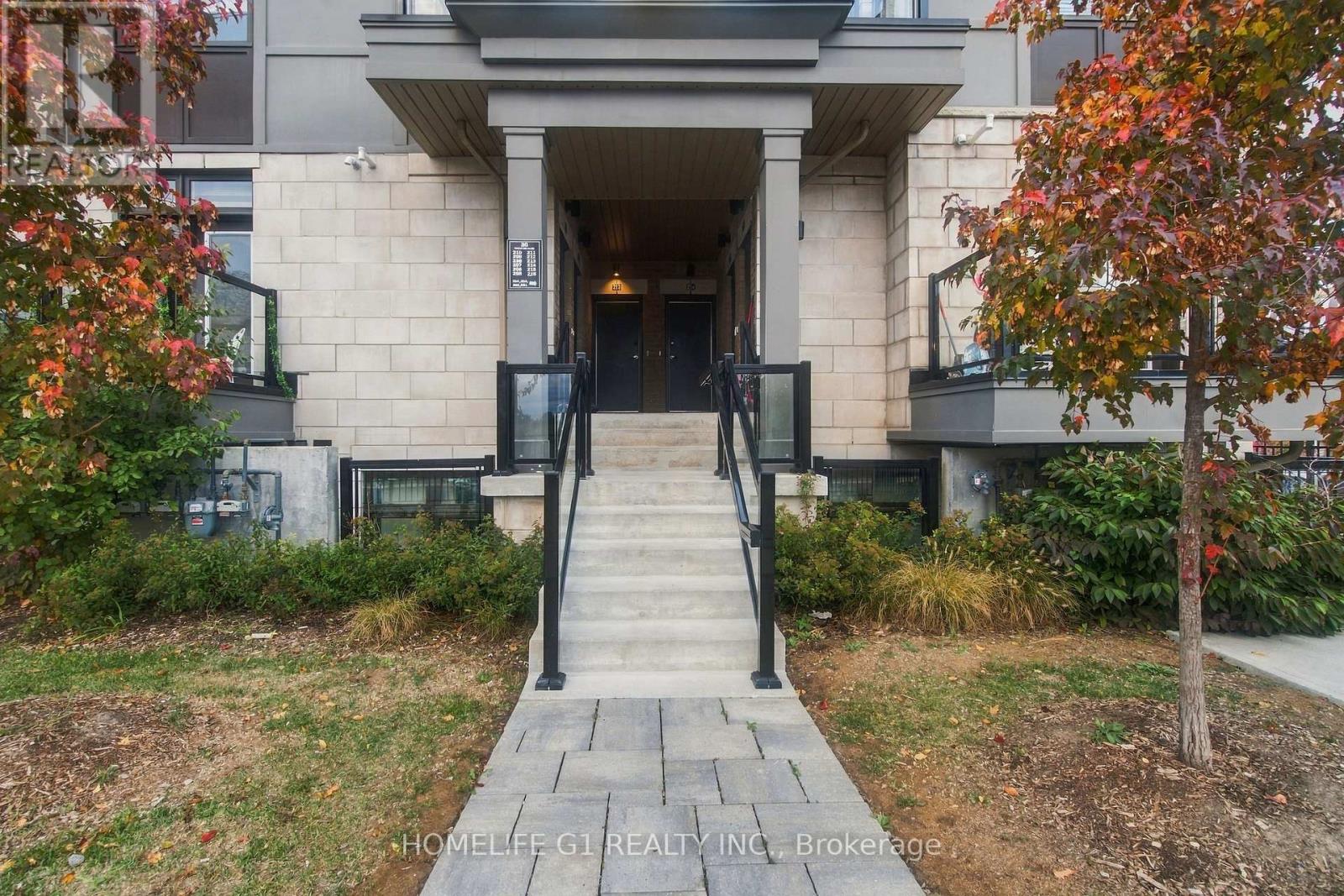 213 - 30 HALLIFORD PLACE Property Photo 1