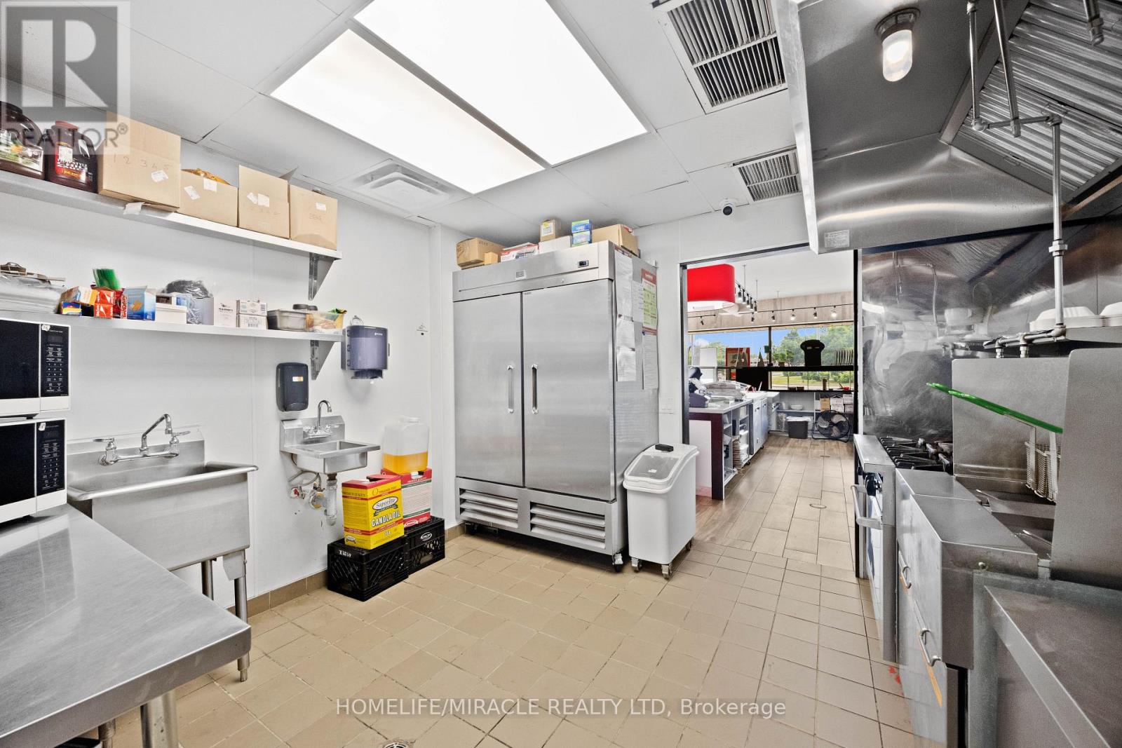2600 Weston Road Property Photo 18